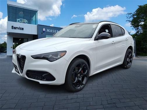 2025 Alfa Romeo Stelvio Special Edition