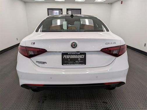 2022 Alfa Romeo Giulia Ti