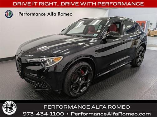 2022 Alfa Romeo Stelvio Veloce