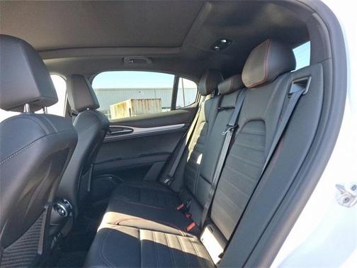 2025 Alfa Romeo Stelvio Special Edition