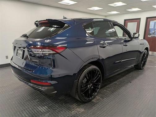 2024 Maserati Levante Trofeo V8 Ultima