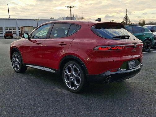 2024 Alfa Romeo Tonale Veloce