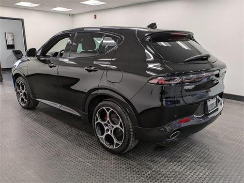 2024 Alfa Romeo Tonale Veloce