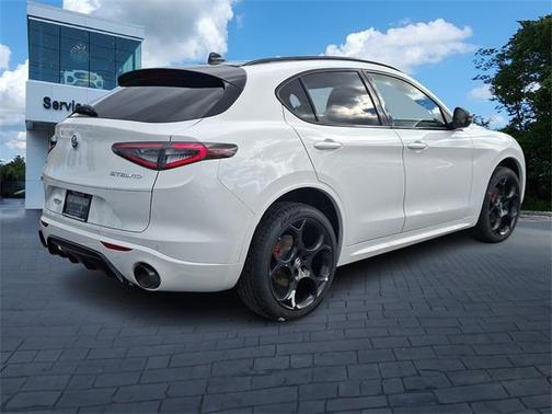 2025 Alfa Romeo Stelvio Special Edition
