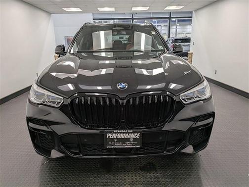 2022 BMW X5 M50i
