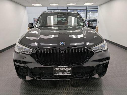 2022 BMW X5 M50i