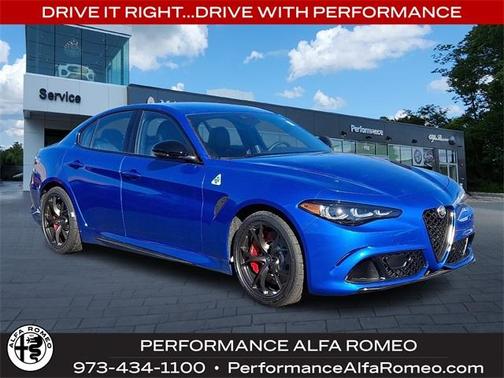 2024 Alfa Romeo Giulia Quadrifoglio