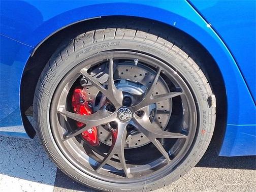 2024 Alfa Romeo Giulia Quadrifoglio