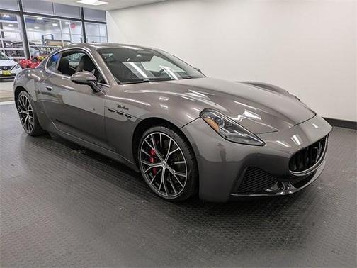 2024 Maserati GranTurismo Modena