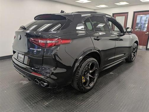 2019 Alfa Romeo Stelvio Quadrifoglio