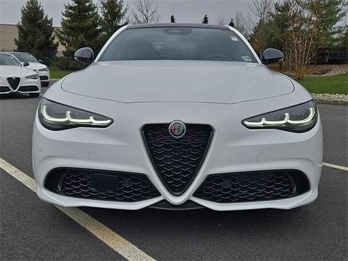 2025 Alfa Romeo Giulia 