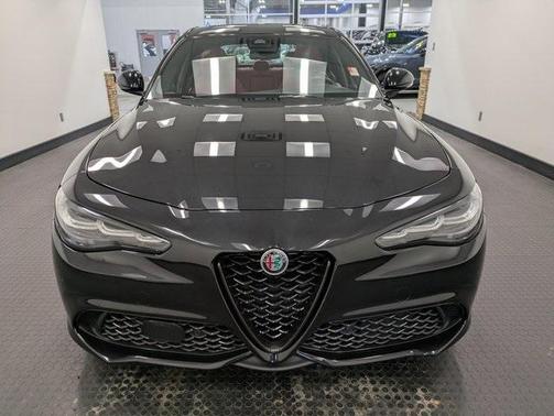 2024 Alfa Romeo Giulia Veloce