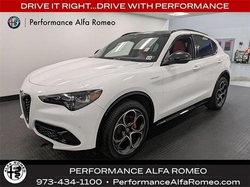 2024 Alfa Romeo Stelvio Veloce