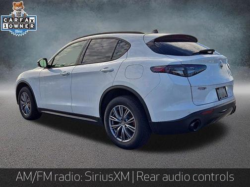 2024 Alfa Romeo Stelvio Base