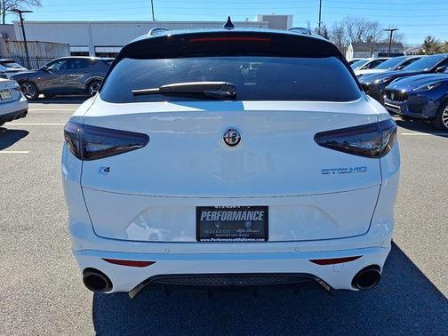 2025 Alfa Romeo Stelvio Special Edition