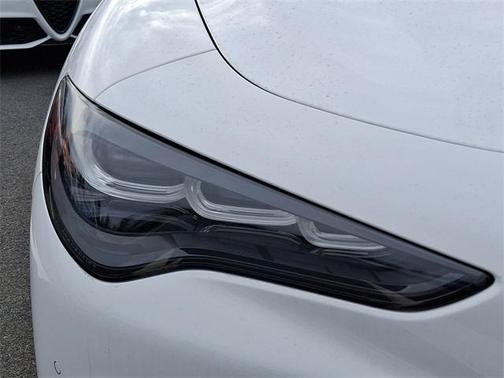 2025 Alfa Romeo Stelvio Base
