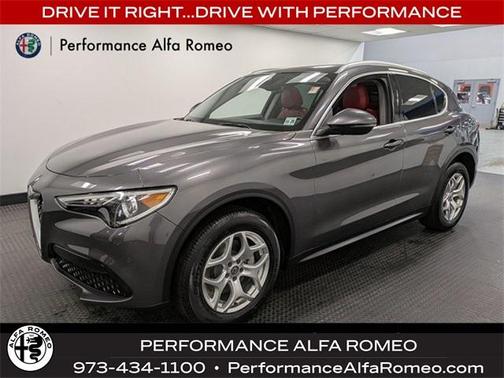 2020 Alfa Romeo Stelvio Base