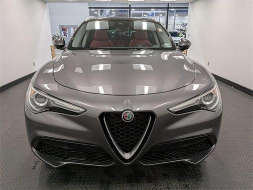 2020 Alfa Romeo Stelvio Base