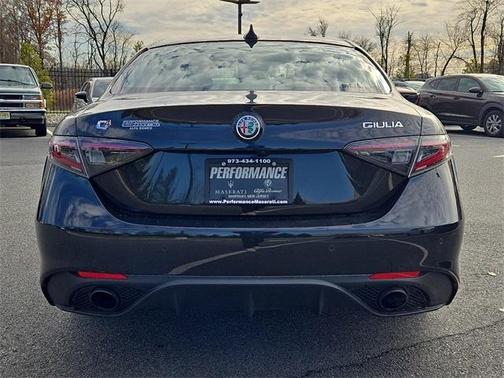 2024 Alfa Romeo Giulia Veloce