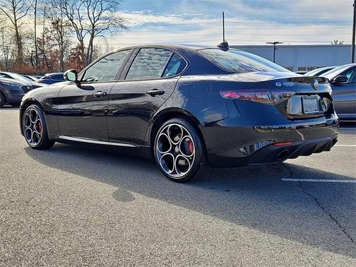 2025 Alfa Romeo Giulia 