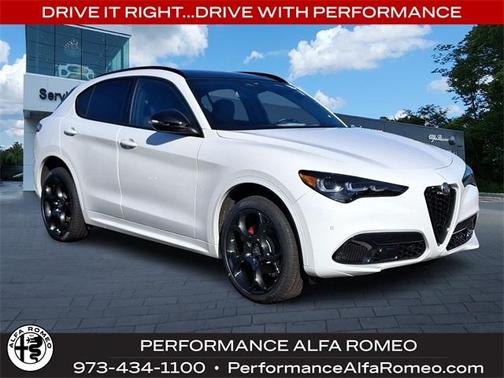 2025 Alfa Romeo Stelvio Special Edition