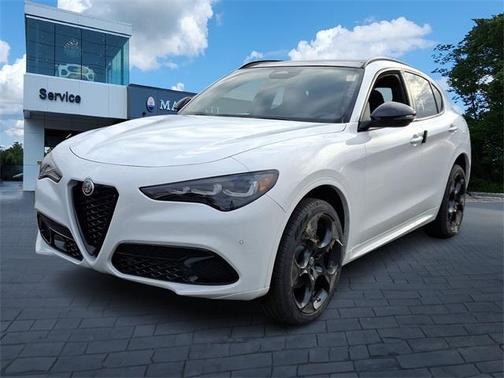 2025 Alfa Romeo Stelvio Special Edition