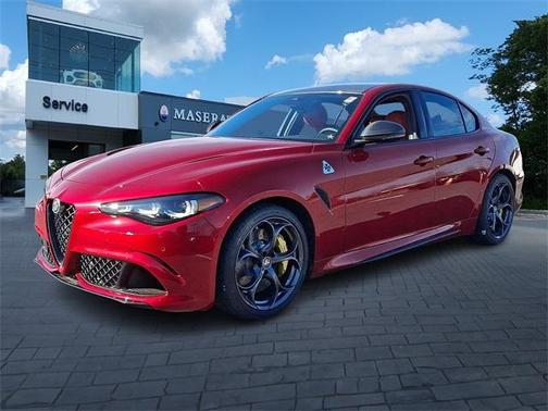 2024 Alfa Romeo Giulia Quadrifoglio