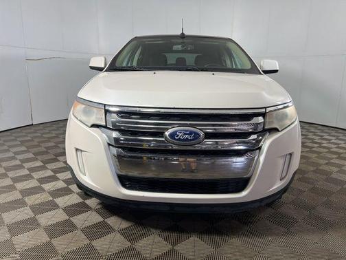 White Platinum Clearcoat Metallic 2011 Ford Edge SEL