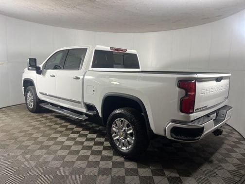 2025 Chevrolet Silverado 2500 High Country