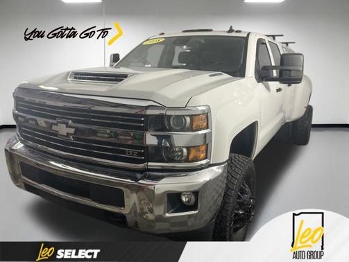 Summit White 2018 Chevrolet Silverado 3500 LTZ