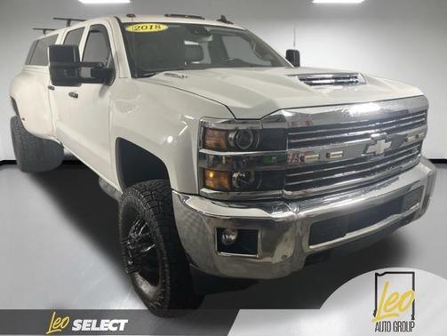Summit White 2018 Chevrolet Silverado 3500 LTZ