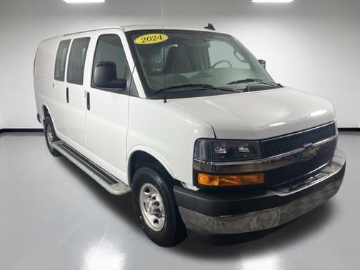 2024 Chevrolet Express 2500 Work Van