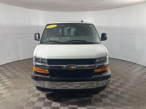 2024 Chevrolet Express 2500 Work Van