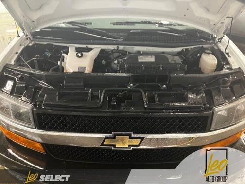 Summit White 2024 Chevrolet Express 2500 Work Van