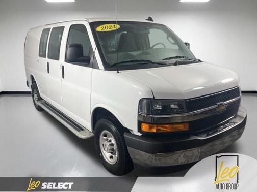 Summit White 2024 Chevrolet Express 2500 Work Van