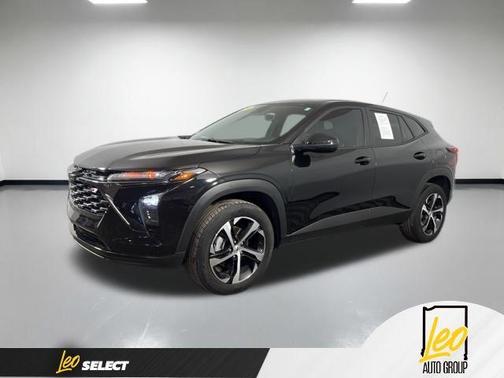 Mosaic Black Metallic 2024 Chevrolet Trax 1RS