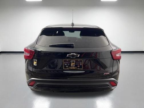 Mosaic Black Metallic 2024 Chevrolet Trax 1RS