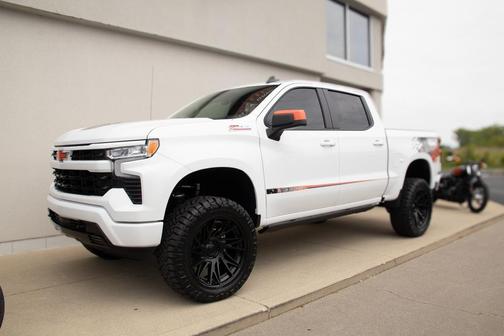 Summit White 2026 Chevrolet Silverado 1500 RST