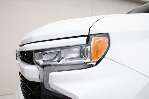 Summit White 2026 Chevrolet Silverado 1500 RST