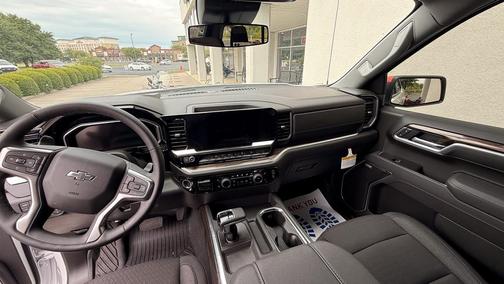 Summit White 2026 Chevrolet Silverado 1500 RST