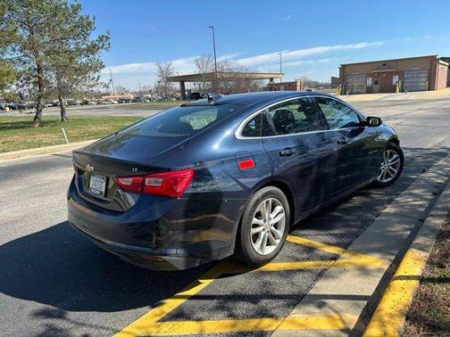 2017 Chevrolet Malibu 1LT