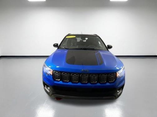Hydro Blue Pearlcoat 2025 Jeep Compass Trailhawk