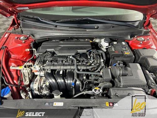Scarlet Red Pearl 2022 Hyundai ELANTRA SEL