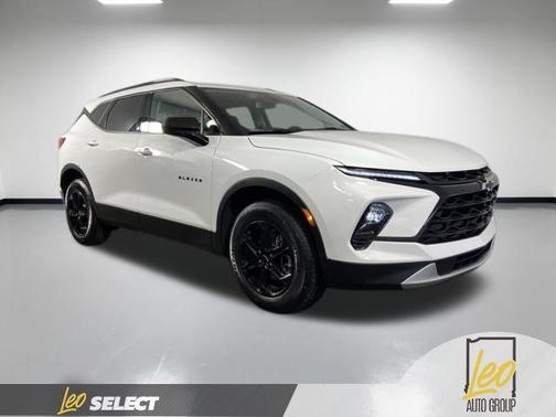 Summit White 2026 Chevrolet Blazer LT