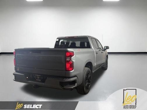 Sterling Gray Metallic 2023 Chevrolet Silverado 1500 Custom