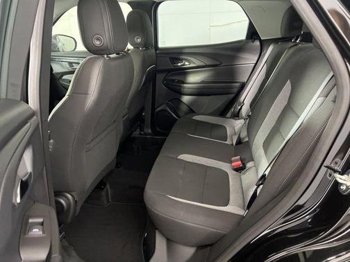 Mosaic Black Metallic 2026 Chevrolet Trailblazer LT
