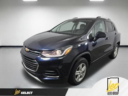 Midnight Blue Metallic 2021 Chevrolet Trax LT