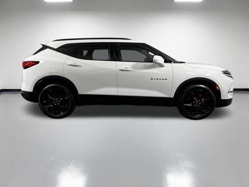 Summit White 2024 Chevrolet Blazer LT