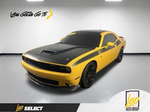 Yellow Jacket Clearcoat 2017 Dodge Challenger R/T 392