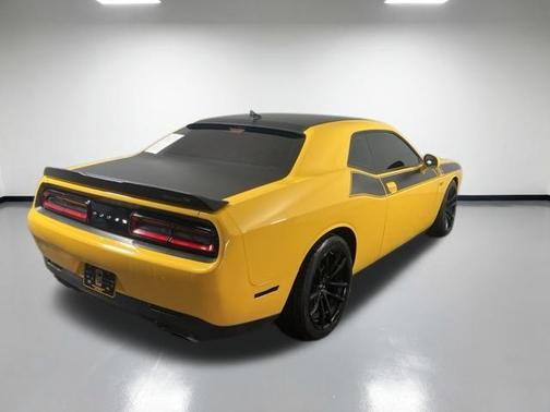 2017 Dodge Challenger R/T 392